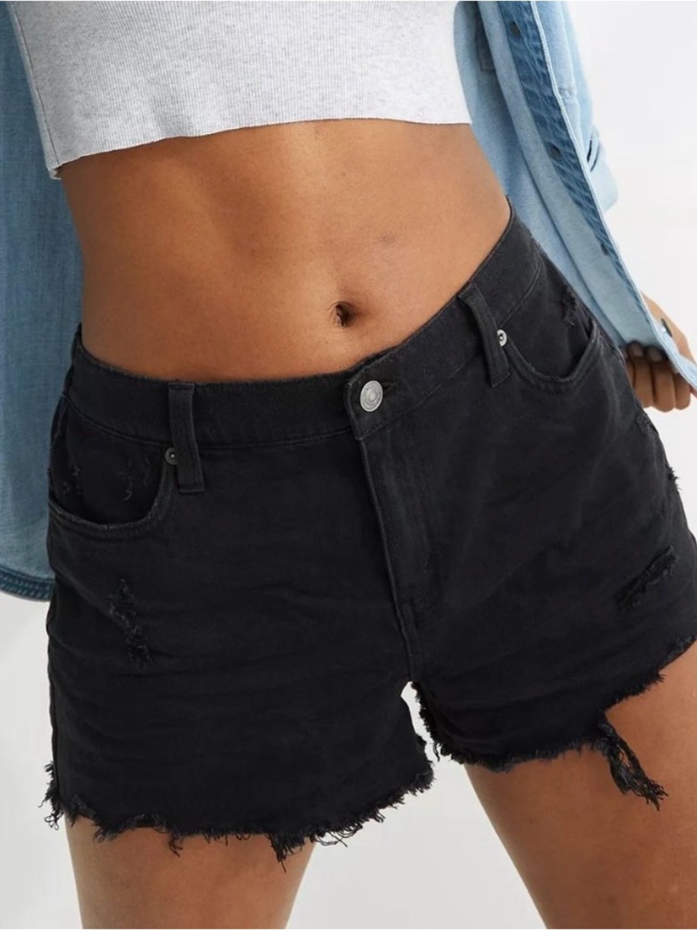 Aerie Black Daydream Distressed Lightweight Cut-Off Denim Shorts size Medium